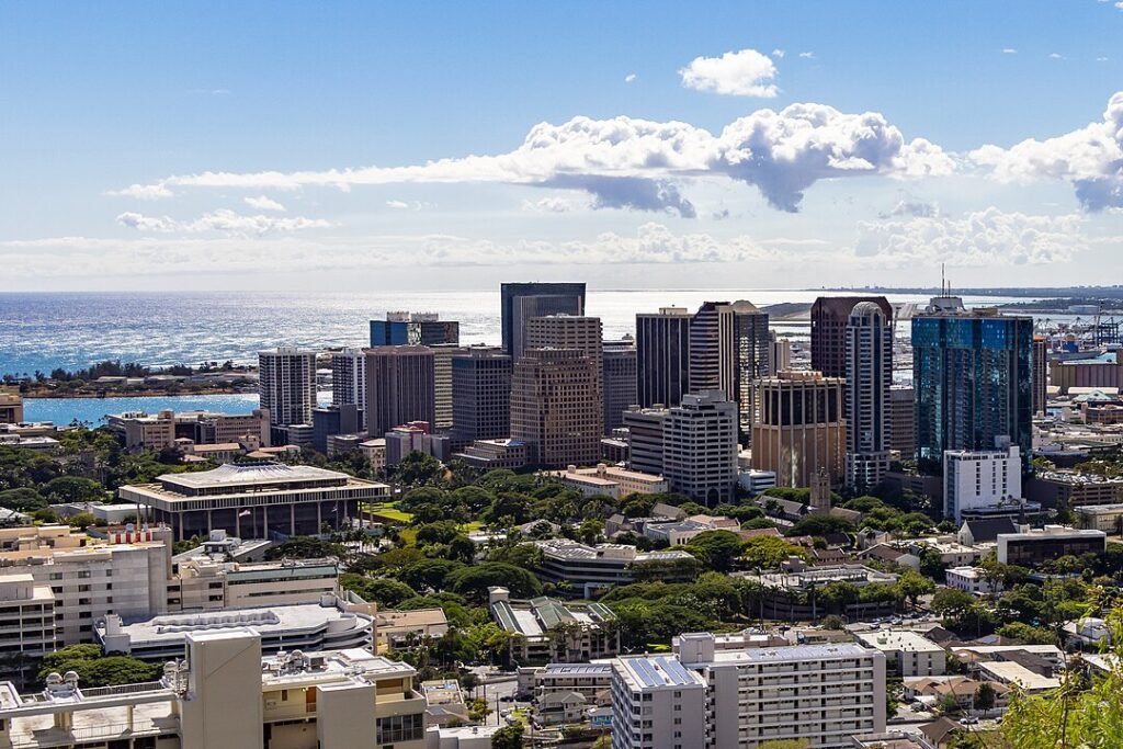 City of Honolulu skyline view.